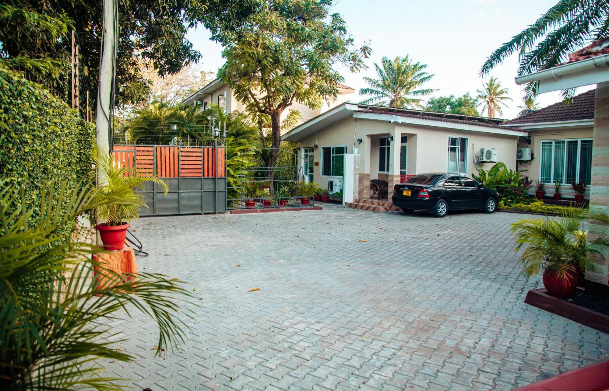 The Amariah Hotel & Apartments Mikocheni Dar es Salaam Exterior photo